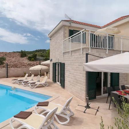 Pool Villa Dino Villa Postira