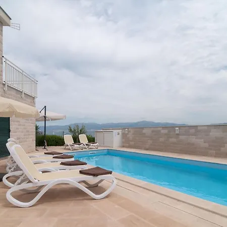 Pool Villa Dino Villa Postira